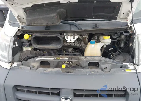 2017 Ram Promaster 1500 Low Roof 136 Wb z USA, uszkodzony, nr VIN 3C6TRVAG8HE542937